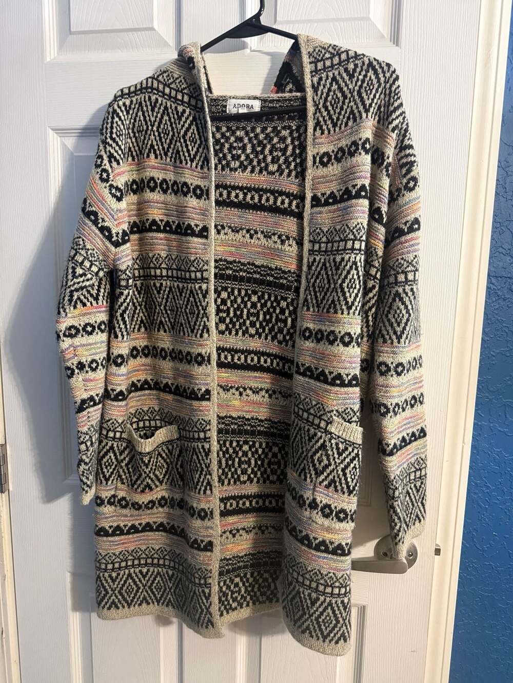 Adora Open Front Aztec Geometric Hooded Long Cardigan Sweater Medium